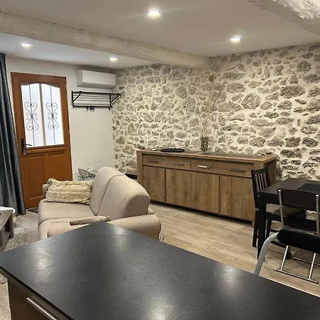 Grand 2 Pieces Proche Plage Antibes